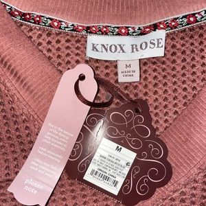 NWT Knox Rose sz Medium soft waffle top in dusty rose color